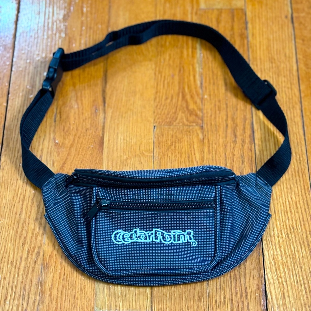 Vintage 90s Cedar Point Waist/Crossbody Bag